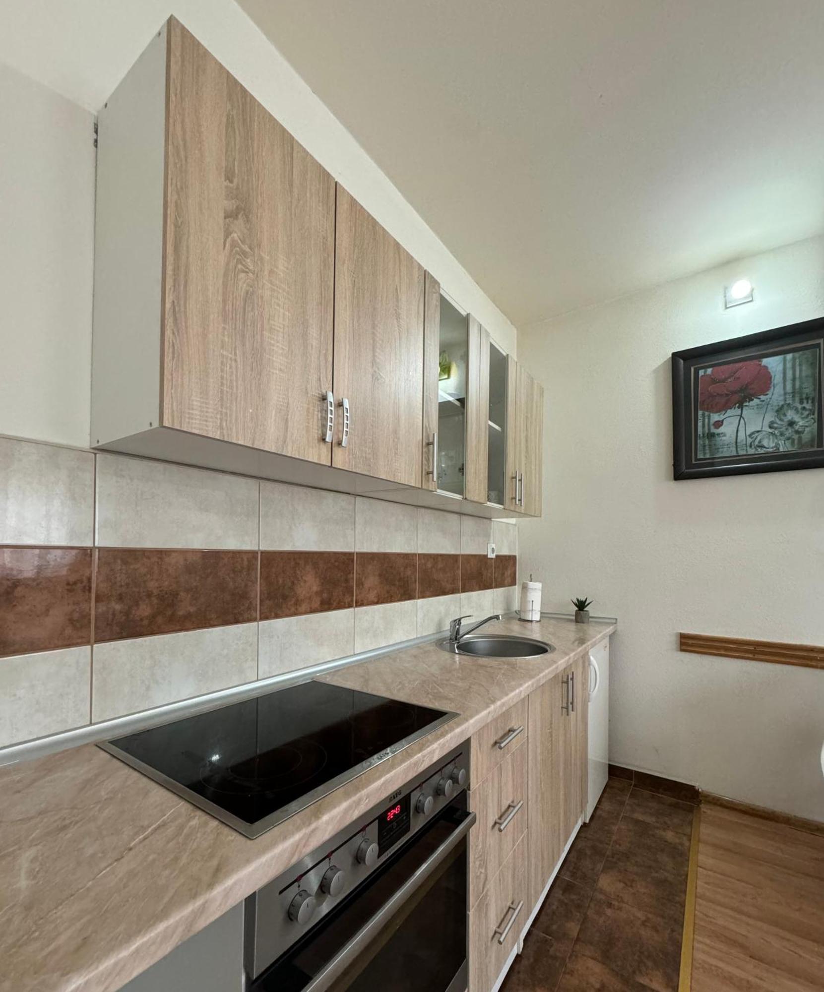 Apartments Station Konjic Extérieur photo